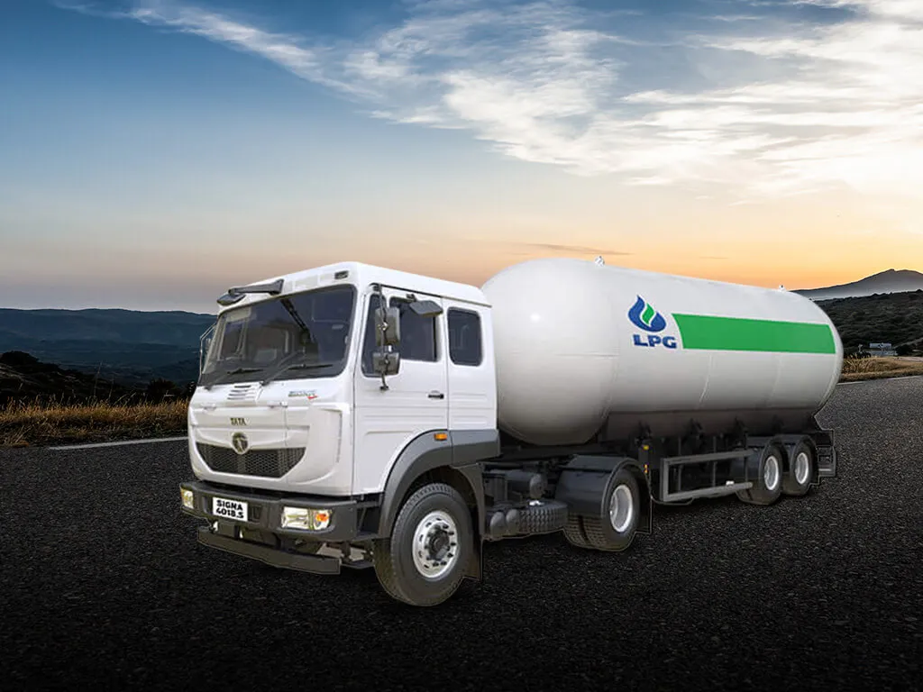 TATA SIGNA 4018.S